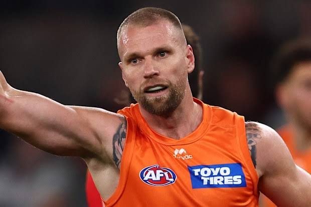 جيك سترينغر بقميص جاينتس يقترب من الانتقال إلى سانت كيلدا في دوري AFL